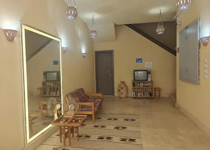 Bayt Hassan A13 - Superb 2 Bedrooms Apart Otel